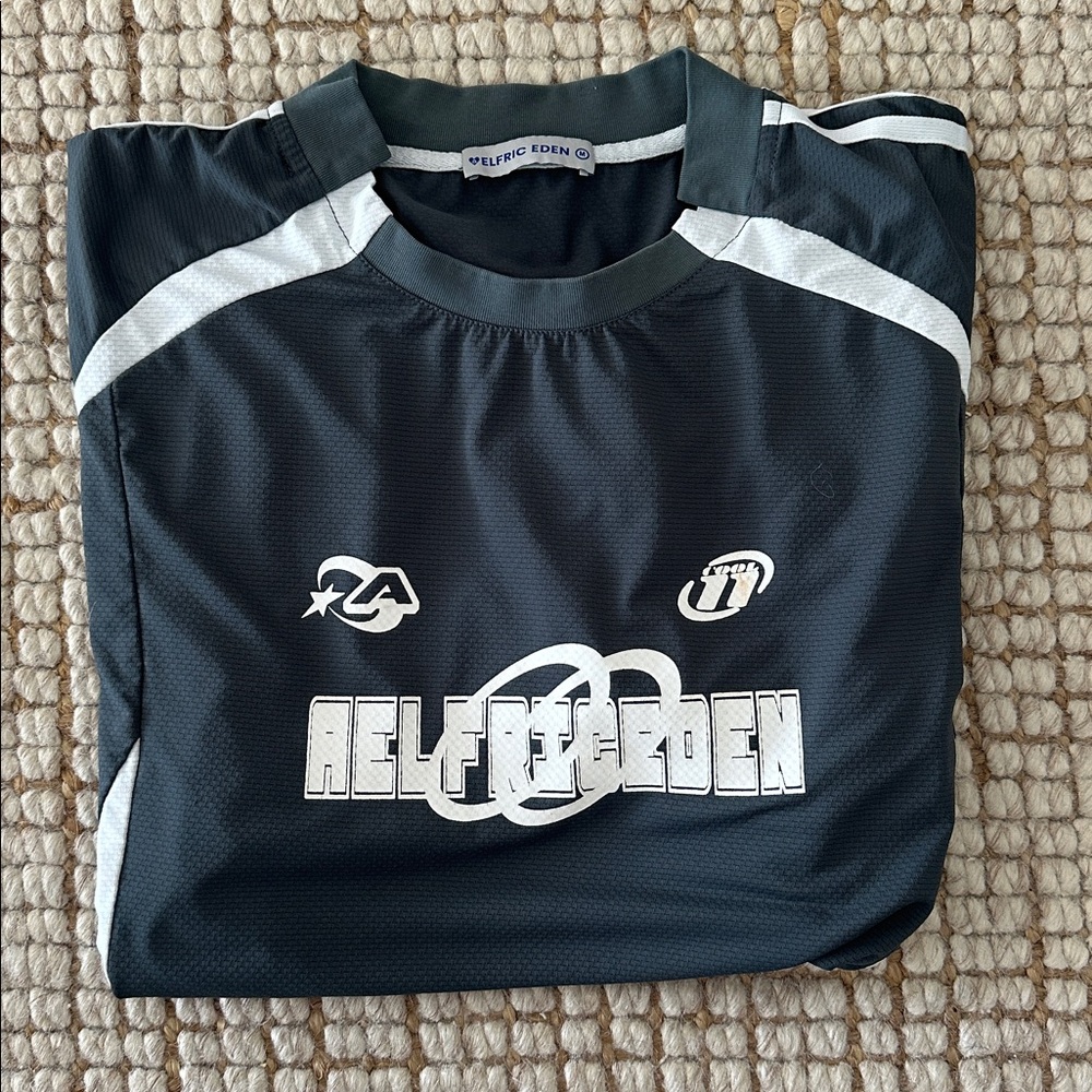 Aelfric Eden Dark Gray and White Graphic Tee